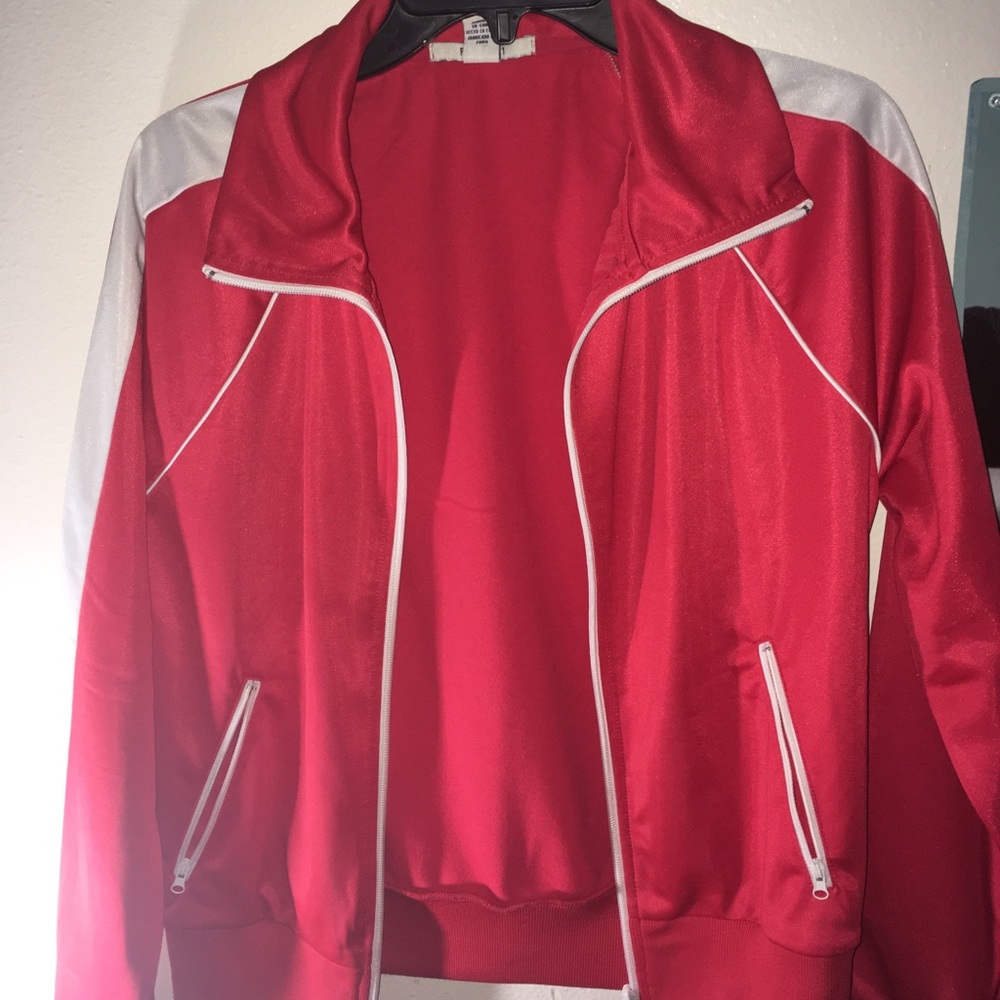 Red Active F21 Sweater - Picture 5 of 5
